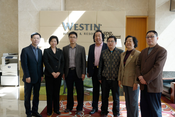 诊断专家组与企业党组织负责人合影留念